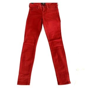 Vince cranberry stretch skinny jeans size 27
